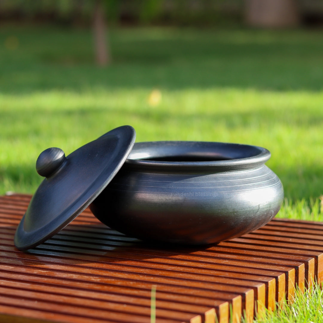 Unglazed Earthen Dahi Handi/ Handmade Curd Pot/ Clay Pot with Lid Also for Serving (with Natural White Firing Shade & Mirror Shine) + Free ASH for Cleaning (Traditional-1Ltr)