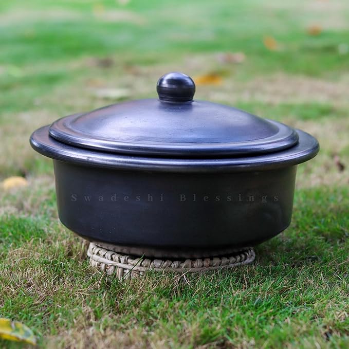 Unglazed Clay Handi/ Handmade Earthen Kadai/ Mitti Bhagona / Clay Pot For Cooking & Serving with Lid, 2.5Liters (With Natural White Firing Shade & Mirror Shine)