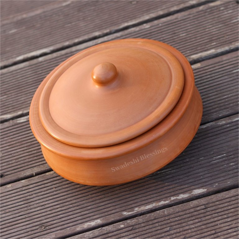 Unglazed Clay Handi/ Handmade Earthen Kadai/ Clay Pot For Cooking & Serving with Lid, 2.8Liters (With Natural White Firing Shade & Mirror Shine) + FREE ASH For Cleaning