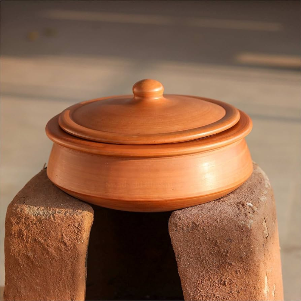 Unglazed Clay Handi / Earthen Kadai / Clay Pots Combo for Cooking &amp; Serving with Lids – 2.8L Black &amp; 2.8L Red (Natural Firing Shade &amp; Mirror Shine) + FREE Ash for Cleaning
