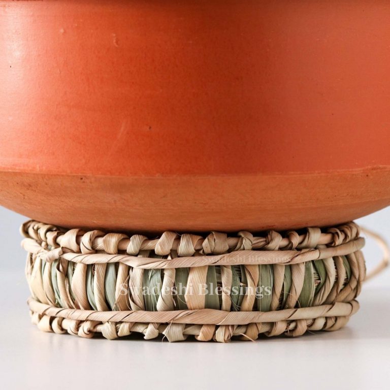 Swadeshi Blessings HandMade Palm Leaf Pot Stand/ Eco-Friendly Curved Cooking Pot Stand/ Indian Traditional Pot Stand/ Saucepan stand/Kitchen Organiser(Set of 3)